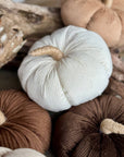 Med. Cream Corduroy Pumpkin