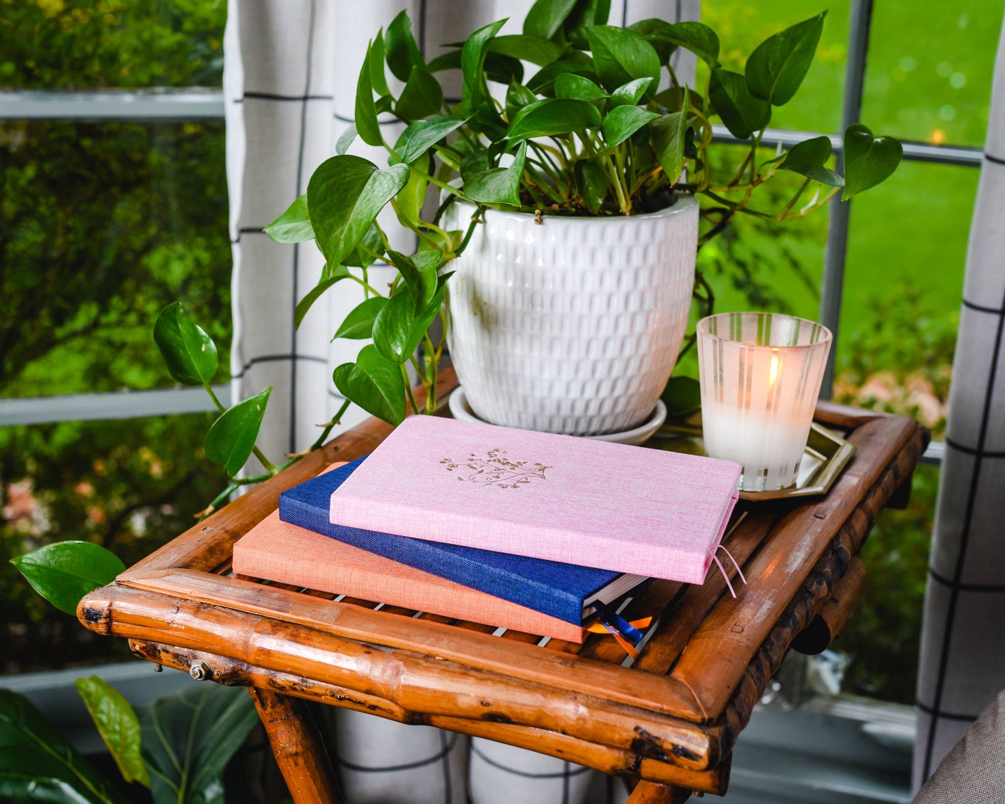 Gold Floral Embossed Linen Cover Sketchbook